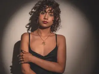 Streamate Live Sex Cam of KatheriineScott
