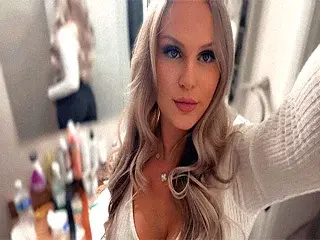Streamate Nude Webcam of TiffanySkyyXo