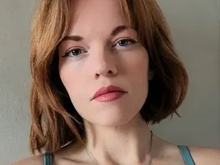 Streamate Watch Live Sex Cams of RaynaGingerlysnatch