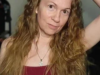 redhotKathy from streamate