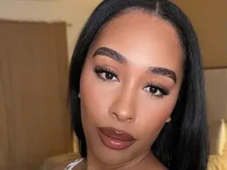Streamate Live Porn of Heyjezelle