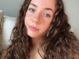Itsstarxo from streamate