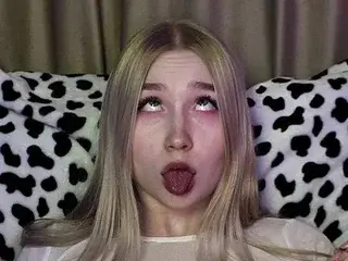 Streamate Private Sex Chat of Lily_Flower69