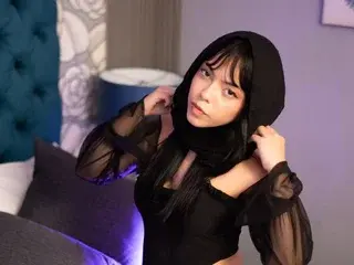 Streamate Nude Webcam of VioletStaar