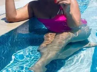 Streamate Sex Chat of HornyHarriet_XX