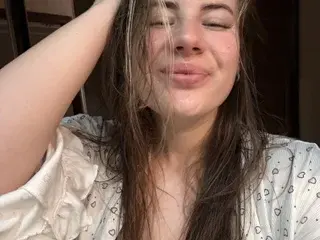 Streamate Live Sex Cam of NikaShadow