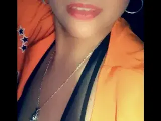 Streamate Live Porn of MixedBBWQueen