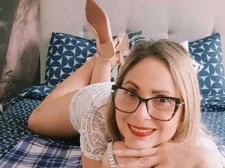 JaneeTurner from streamate