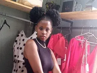 EbonyPoisonCunt from streamate
