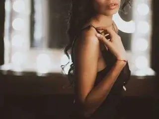 Streamate Live Sex of Jhuliaah