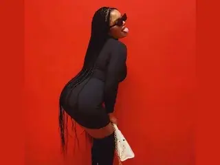 Streamate Free Porn Cam of Antonette22