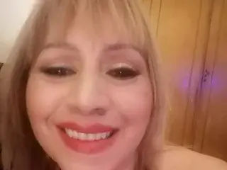 Streamate Adult Webcams of KLOEpiel