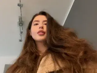 AnnaCherry from streamate