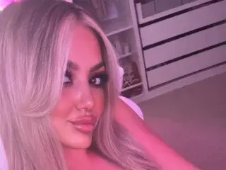 Streamate Free Porn Cam of Lulu97x