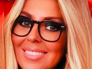 Streamate Sex Chat of GlamGran
