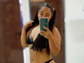Streamate Free Live Porn of susan_bigass