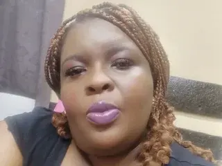 Streamate Adult Webcam of Voluptuousbbw41
