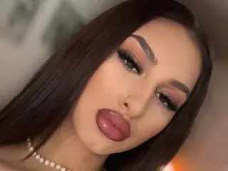 Streamate Sex Cam of KissInferno