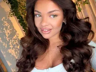 Streamate Nude Webcam of TheMaddisonShow