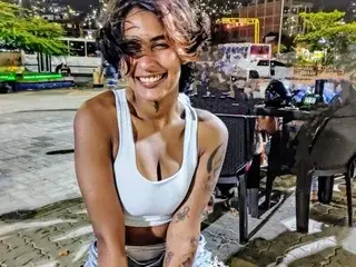 Streamate Live Porn of SaraHottGirl69