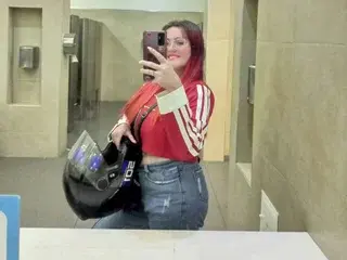 Streamate Best live sex cam show of Carolinhe26