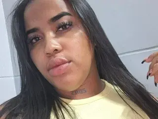 Streamate Live Sex Cam of Isabella1lips20