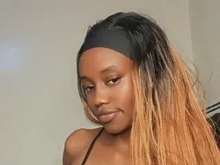 Streamate Live Porn of Naughtyellah