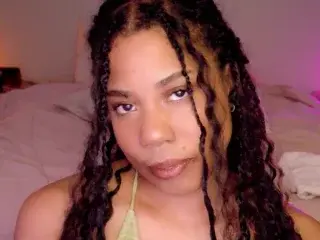 Streamate Nude Webcam of RaeWerks