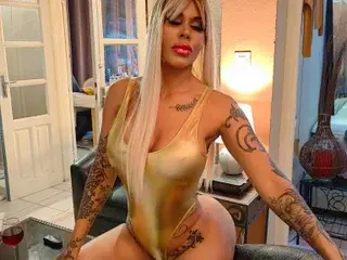 ClaraVanessa from streamate