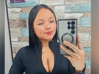 Streamate Private Sex Chat of SweetLanna