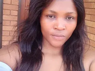Streamate Live Sex Cam of BLAC_BOOTY21