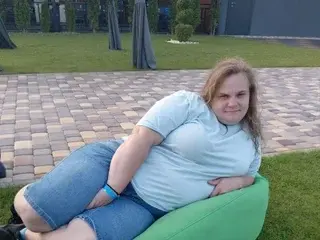 Streamate Free Live Porn of Adela_Cheri