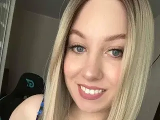 Streamate Adult Webcams of Luna_Gaze