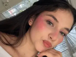 ZoeBarnett from streamate