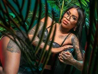 Streamate Free Live Porn of deborah_tatto