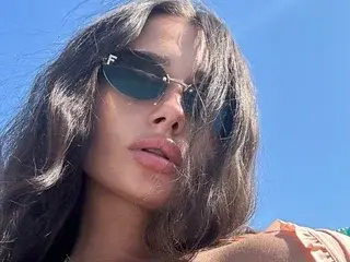 AlishaSkye from streamate