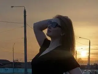 Streamate Best live sex cam show of Orange_Sunset