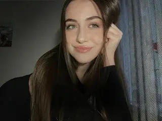 SashaShin from streamate