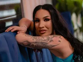 Streamate Adult Webcam of KyraReign