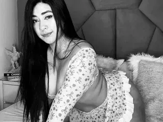 Streamate Free Porn Cam of ZoeMontiel