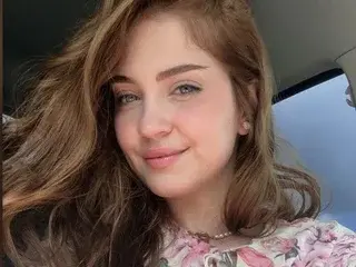 Streamate Sex Chat of Innocenthish