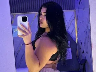Streamate Free Live Porn of melanyrouse24
