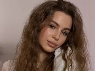 Streamate Adult Webcams of StellaHoneywell