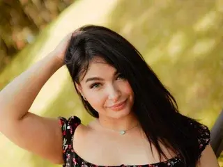 Streamate Adult Webcam of BellaSophiee
