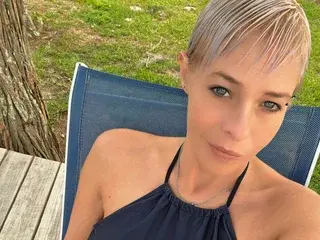 Streamate Adult Video Chat of thesexymilf22