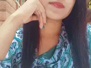 Streamate Nude Webcam of hottyriyaa