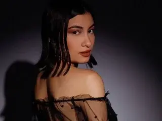 devinesimone from streamate