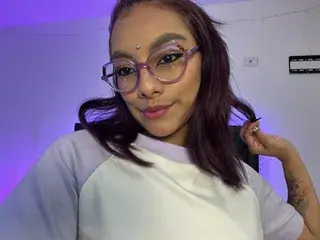 vale_alvarez from streamate
