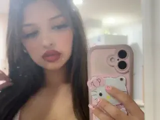 sweetangelbella from streamate