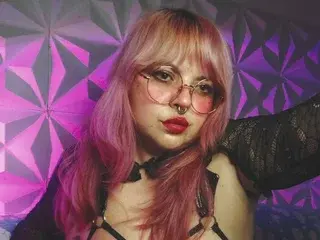 Streamate Free Live Porn of Satyndoll
